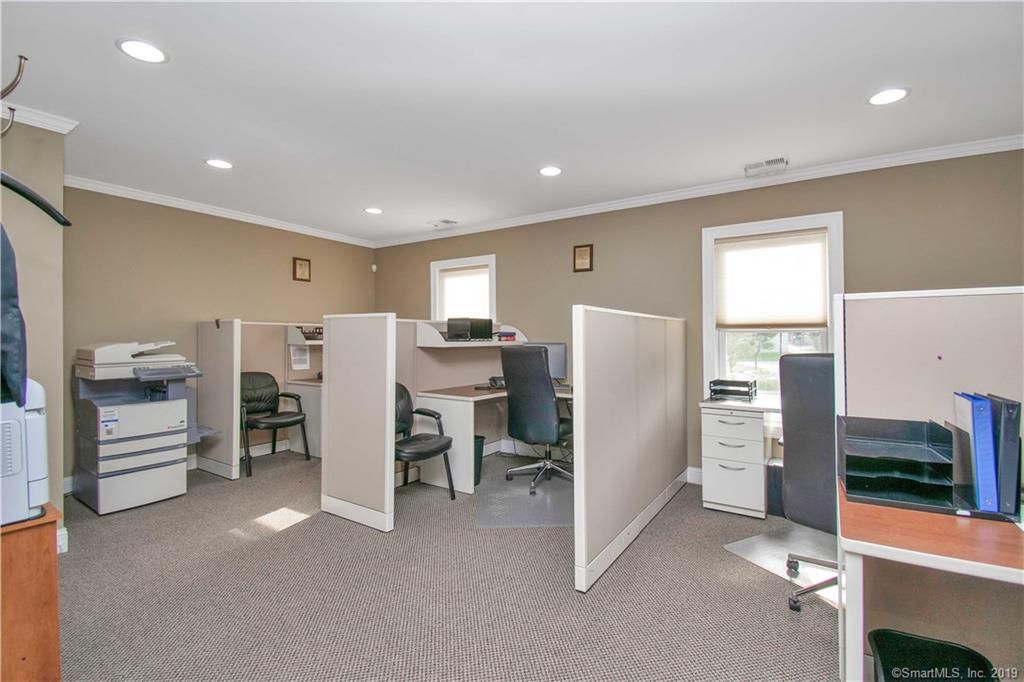 Suite 604 : 85 Felt Rd, South Windsor, CT, 06074